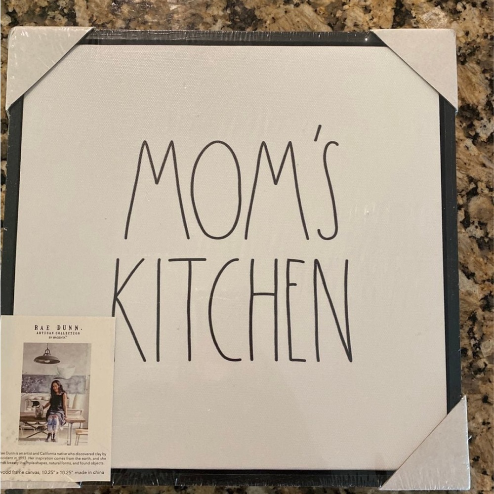 Rae Dunn Black and‎ White Kitchen Linens Collection